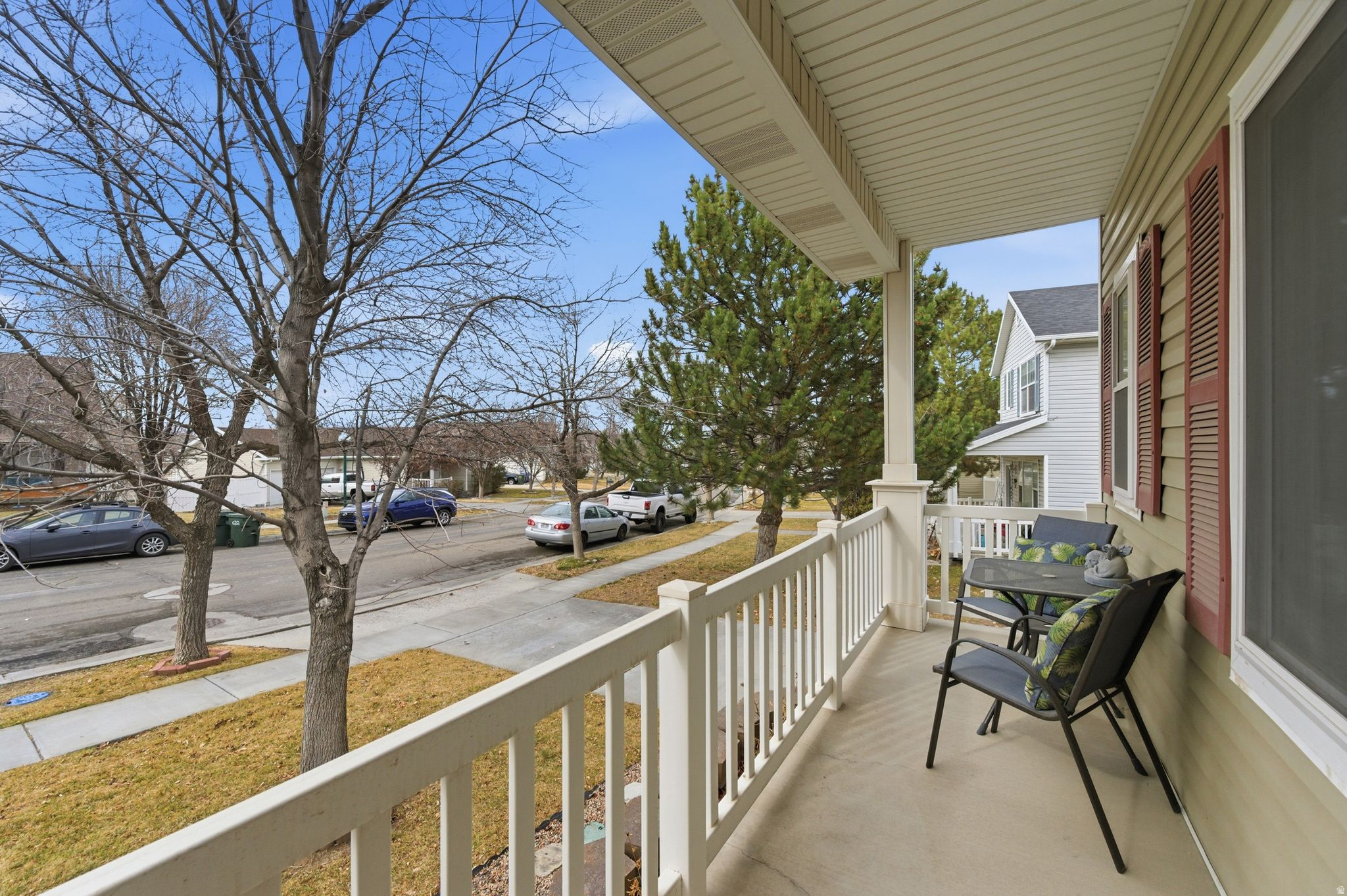 OVERLAKE - Residential