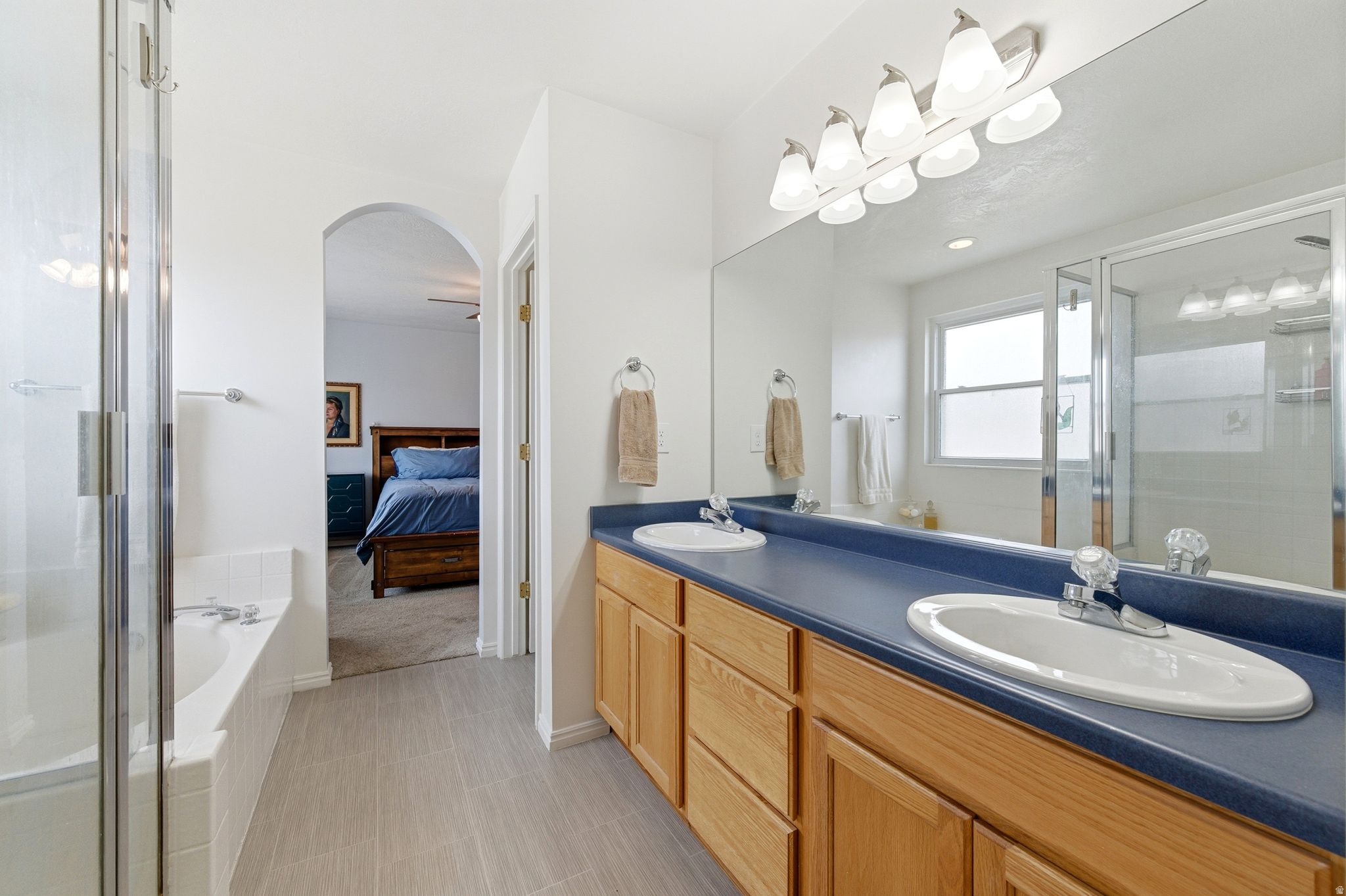 OVERLAKE - Residential