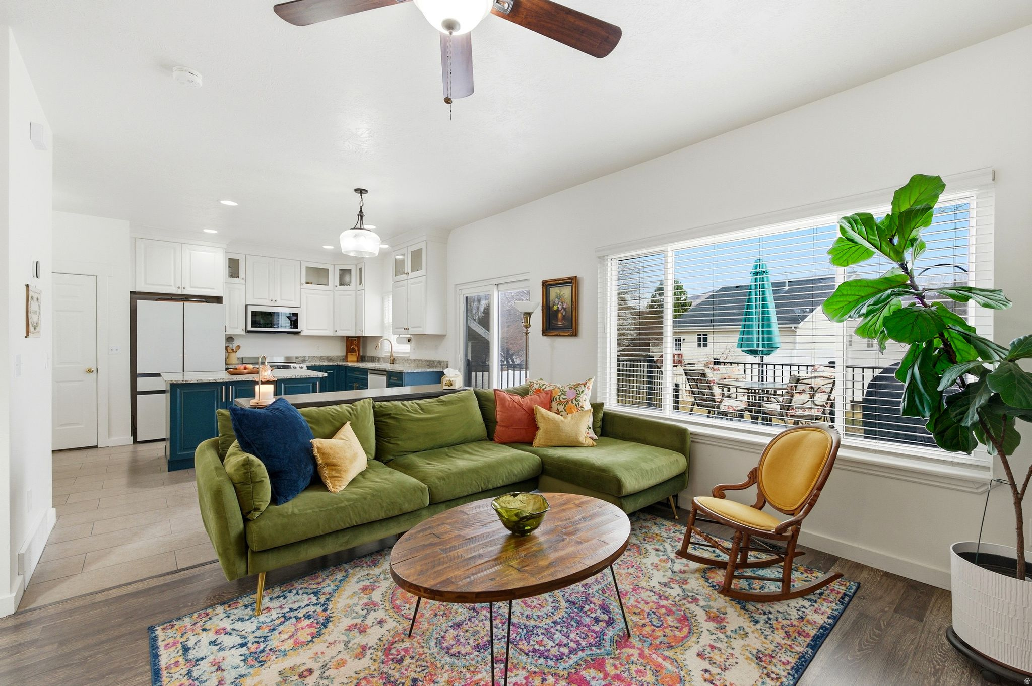 OVERLAKE - Residential