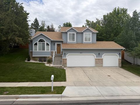 Photo of 1682 E SUNRISE MEADOW DR, Sandy, UT 84093 (MLS # 2158858)
