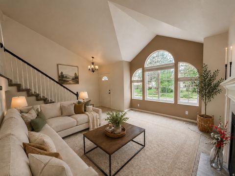Tiny photo for 1682 E SUNRISE MEADOW DR, Sandy, UT 84093 (MLS # 2158858)