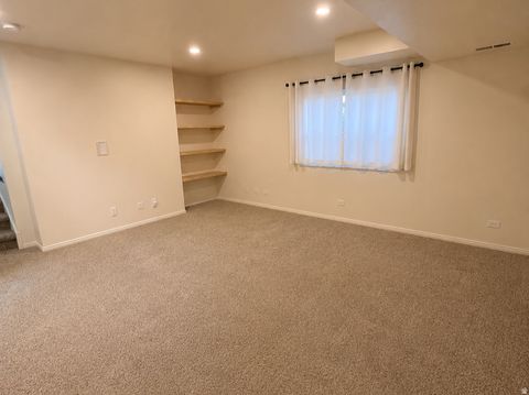 Tiny photo for 1682 E SUNRISE MEADOW DR, Sandy, UT 84093 (MLS # 2158858)