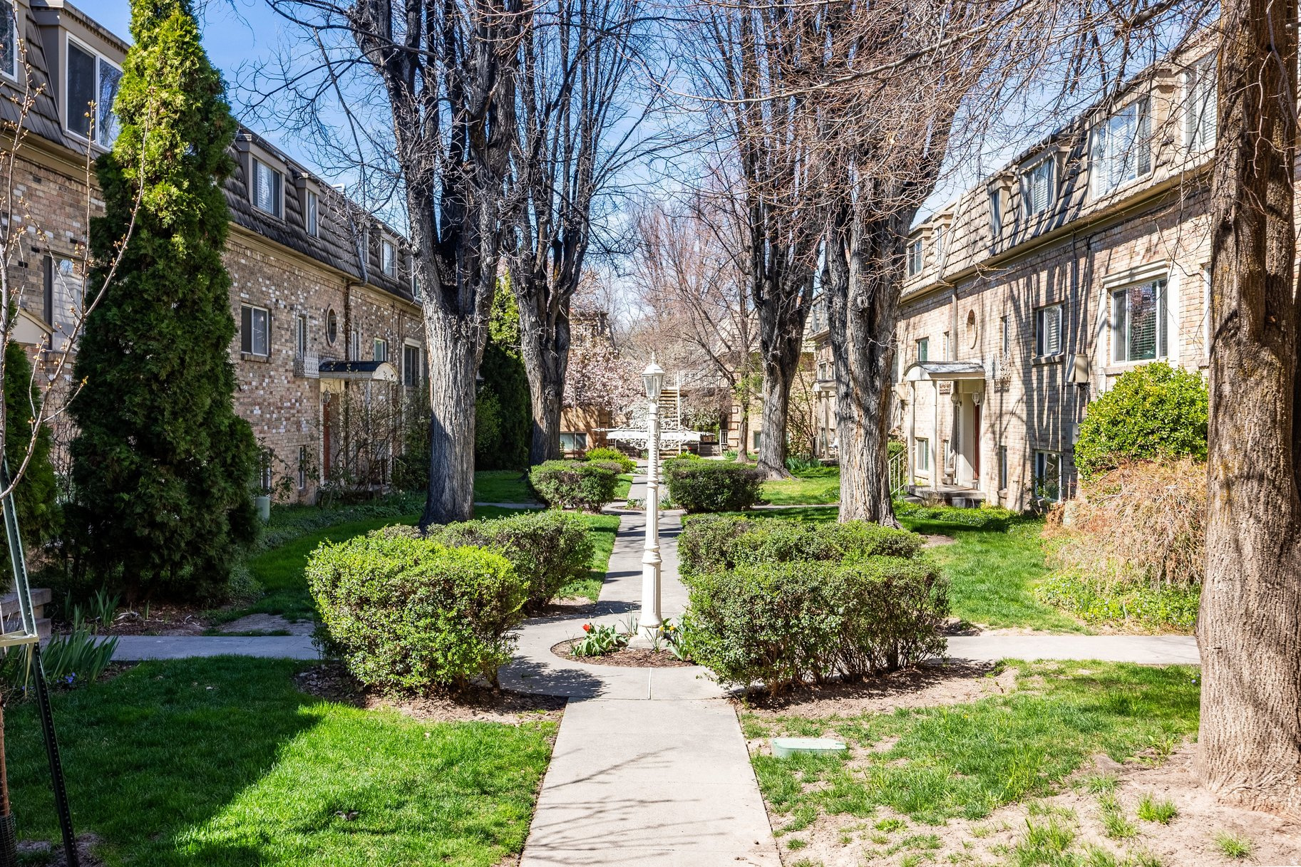 AIX LA CHAPELLE - Residential