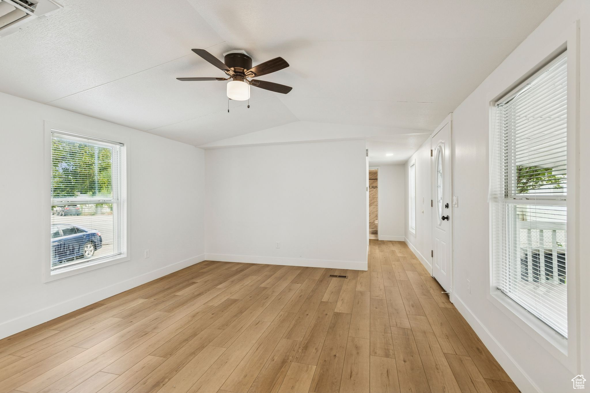 RADIUS CURVE - Residential