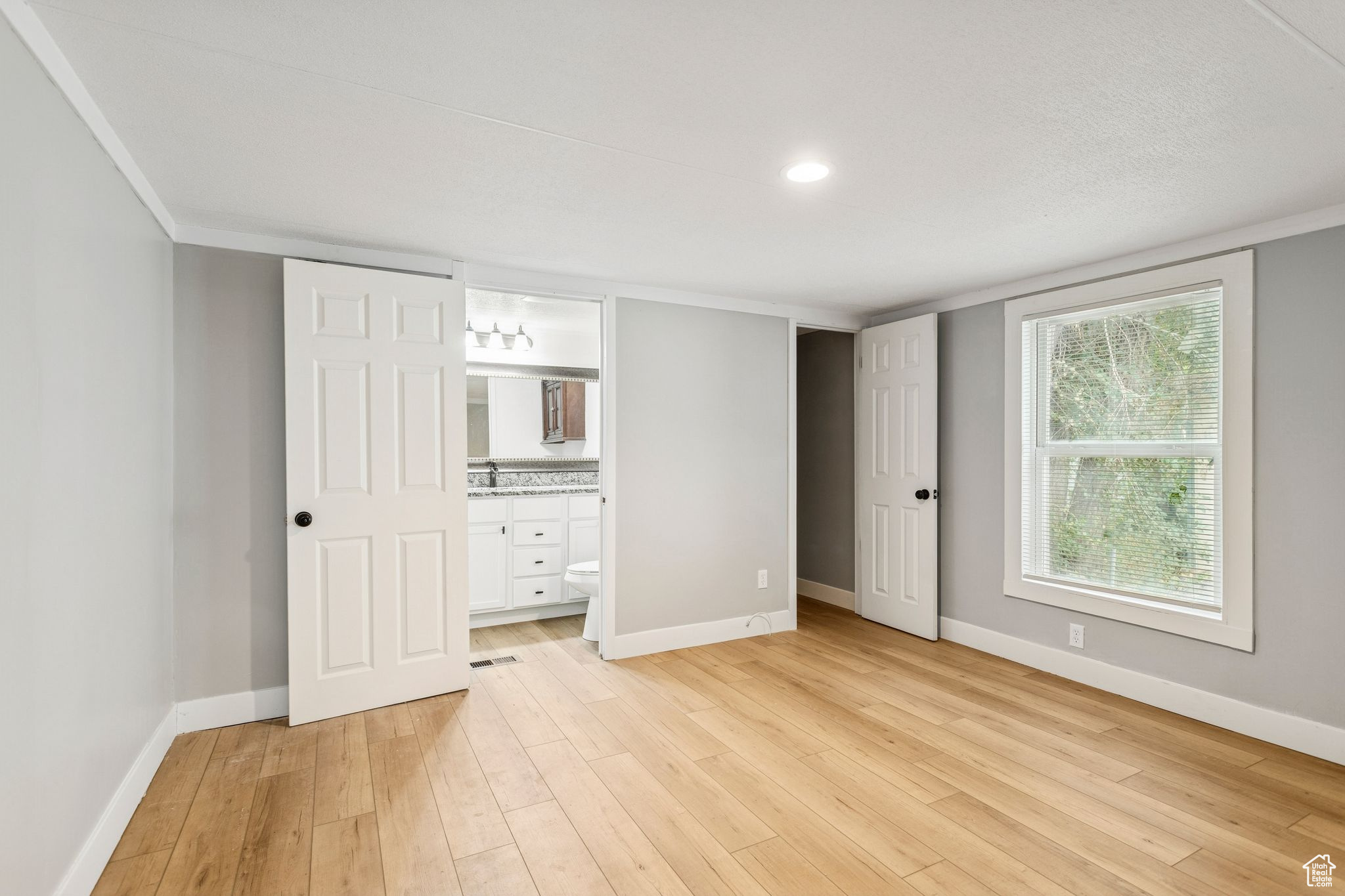 RADIUS CURVE - Residential