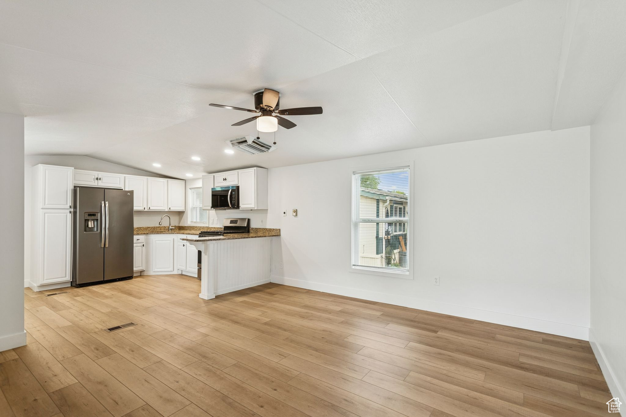 RADIUS CURVE - Residential