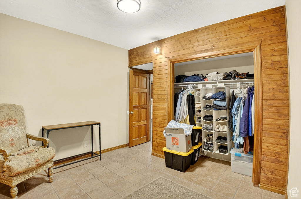 CRESVIEW PARK - Residential
