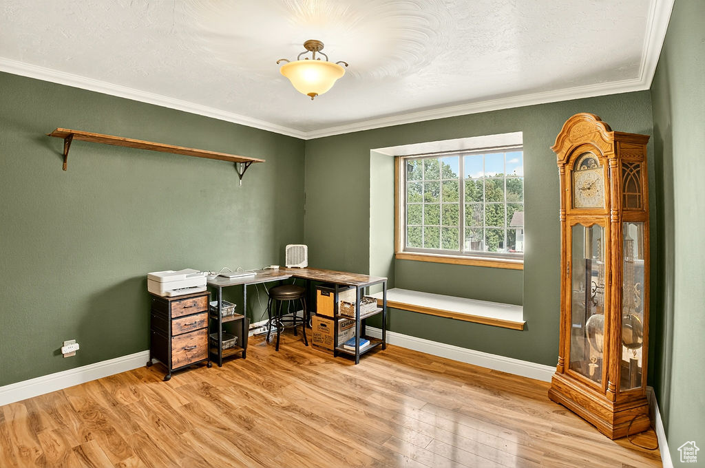 CRESVIEW PARK - Residential