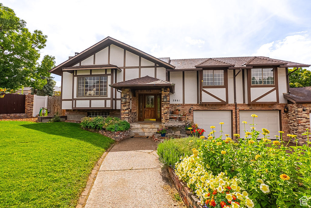 CRESVIEW PARK - Residential