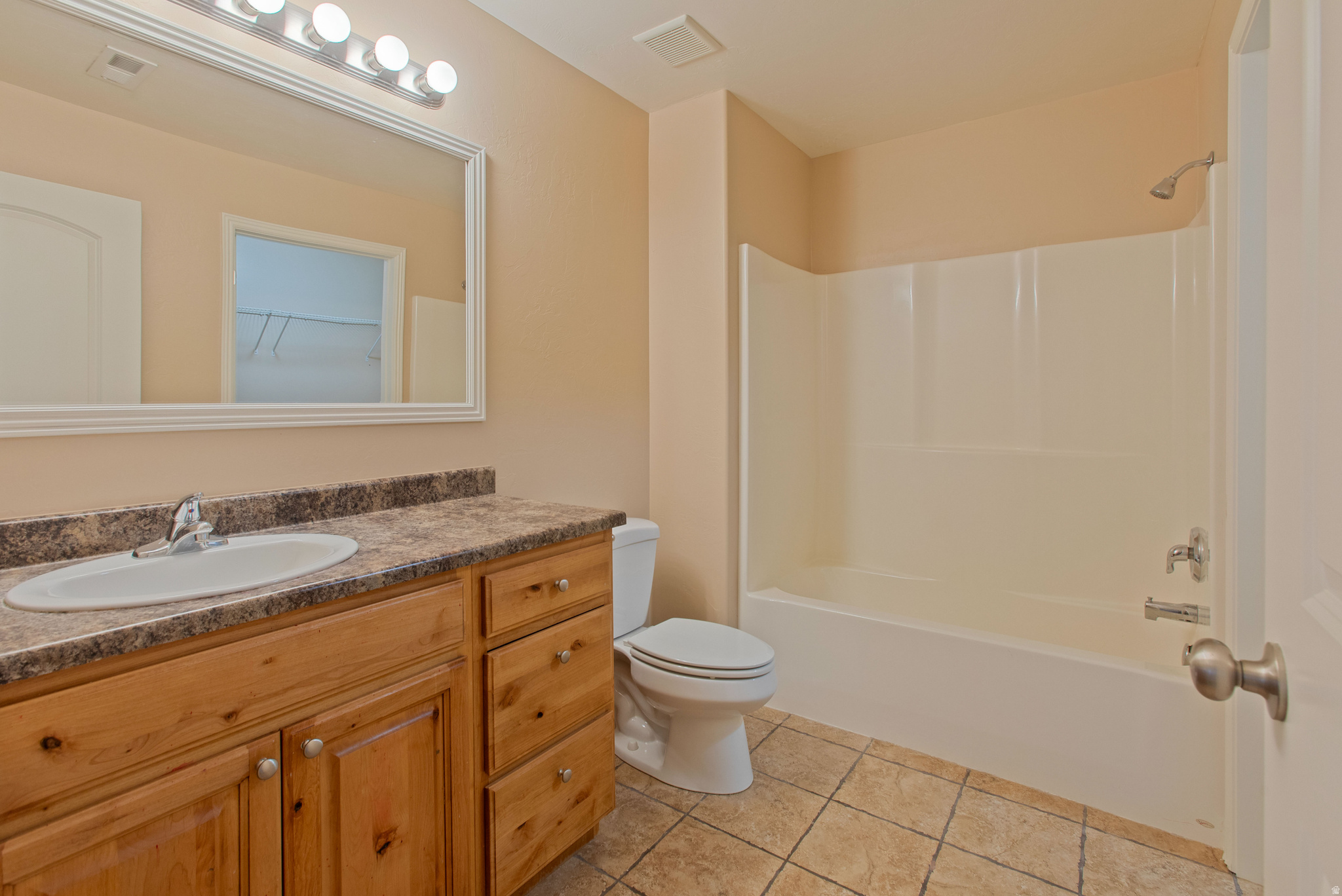 HUNTERS VILLAGE - Residential