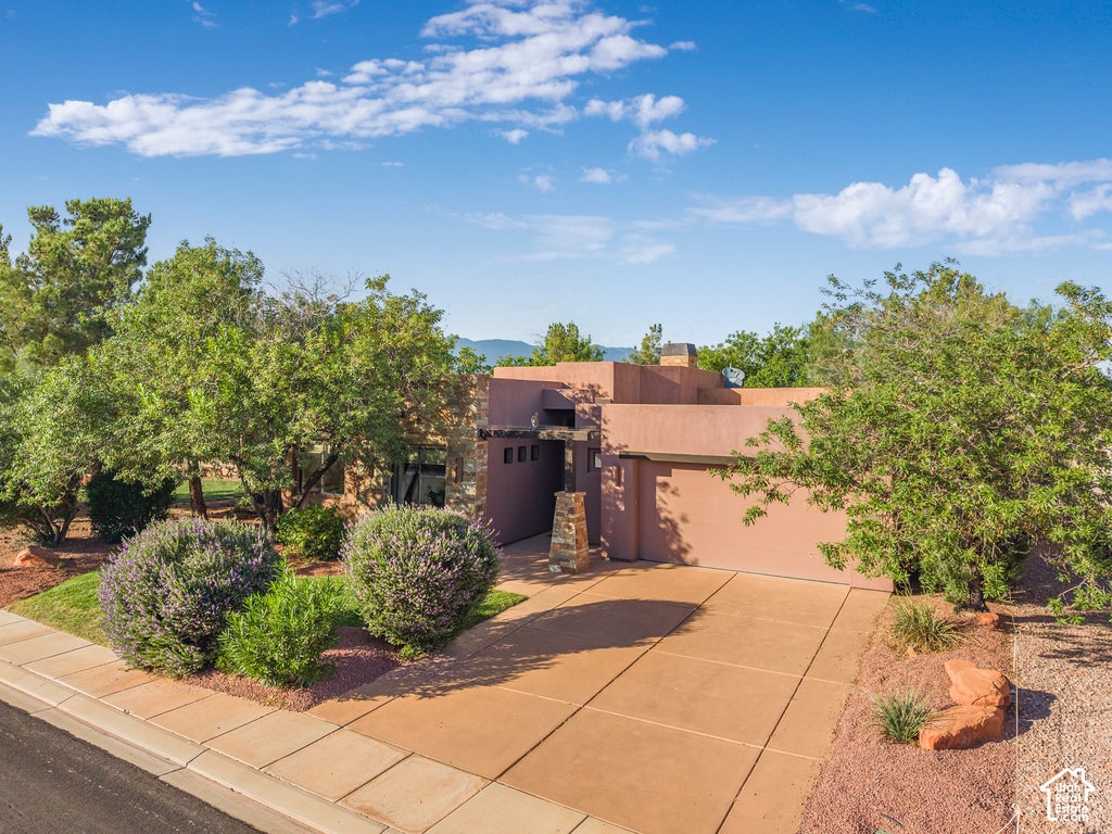 Photo of 4950 W BOULDER VW, Hurricane, UT 84737 (MLS # 2191039)