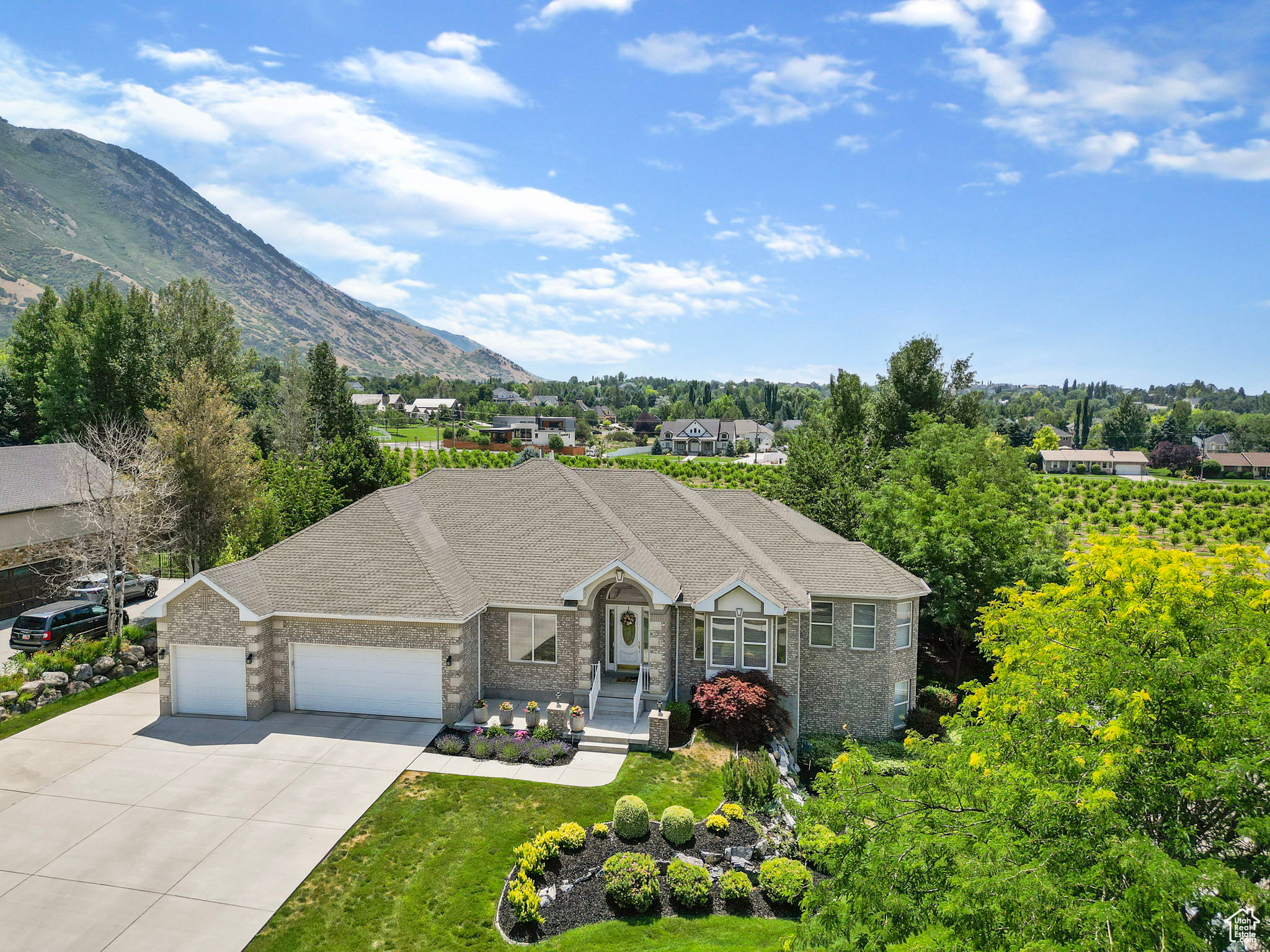 828 E Canterbury Ln, Alpine, Utah image 4