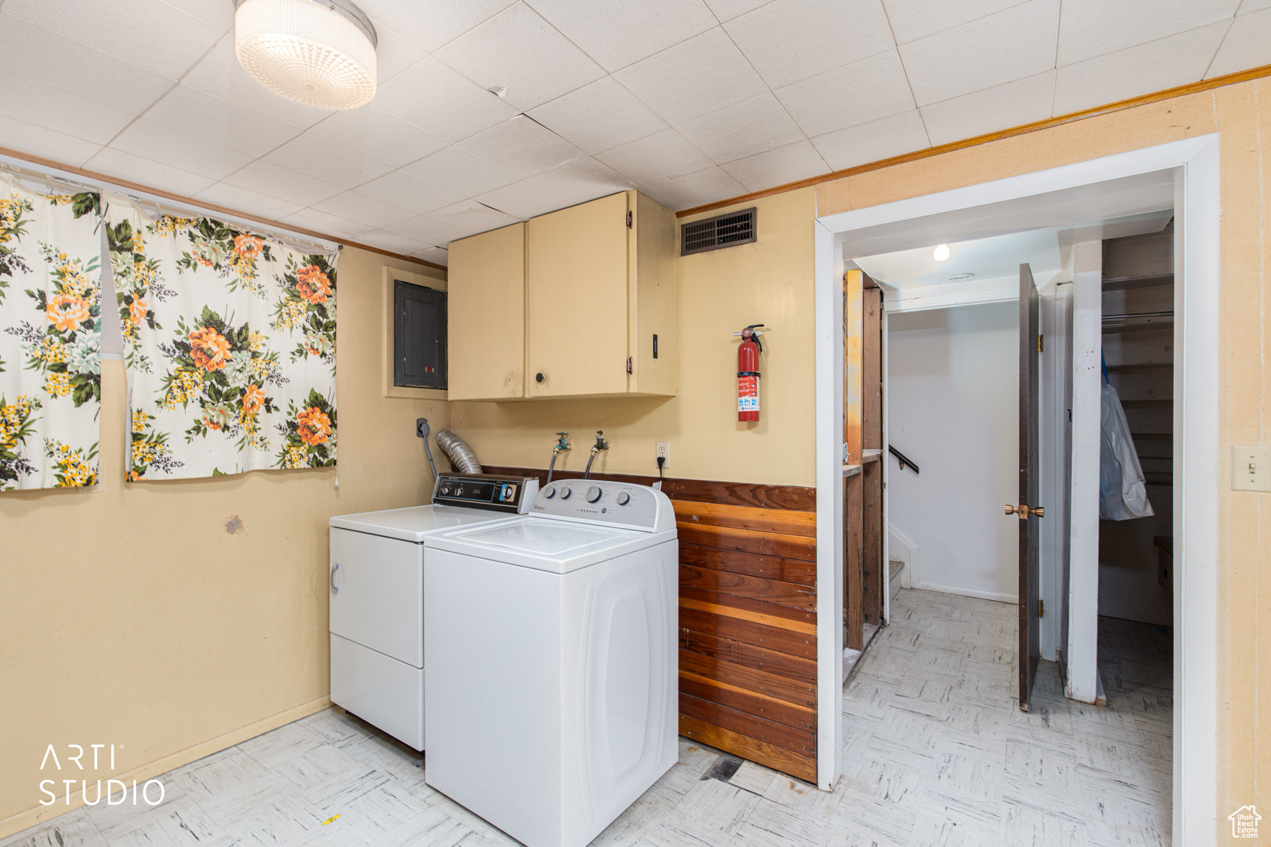 MARILYN ACRES - Residential