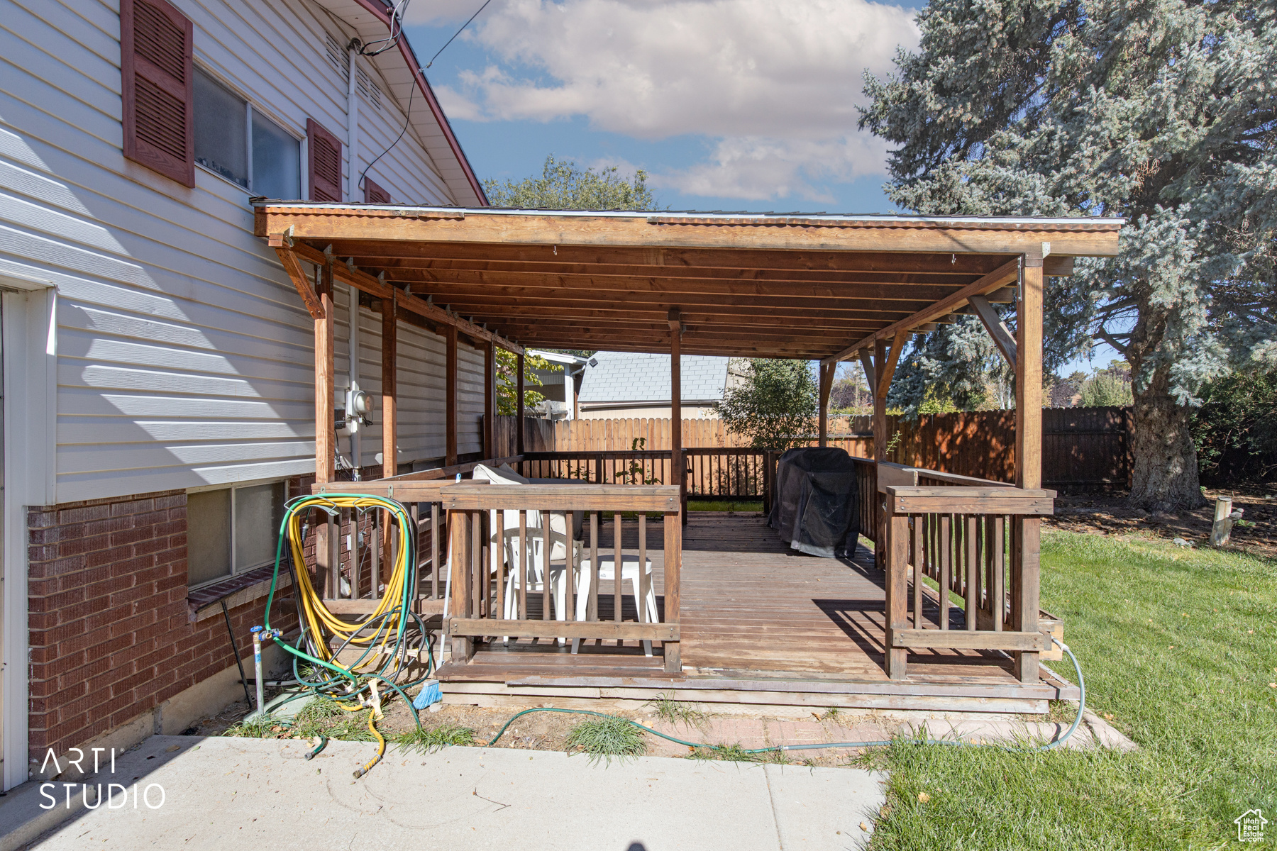 MARILYN ACRES - Residential