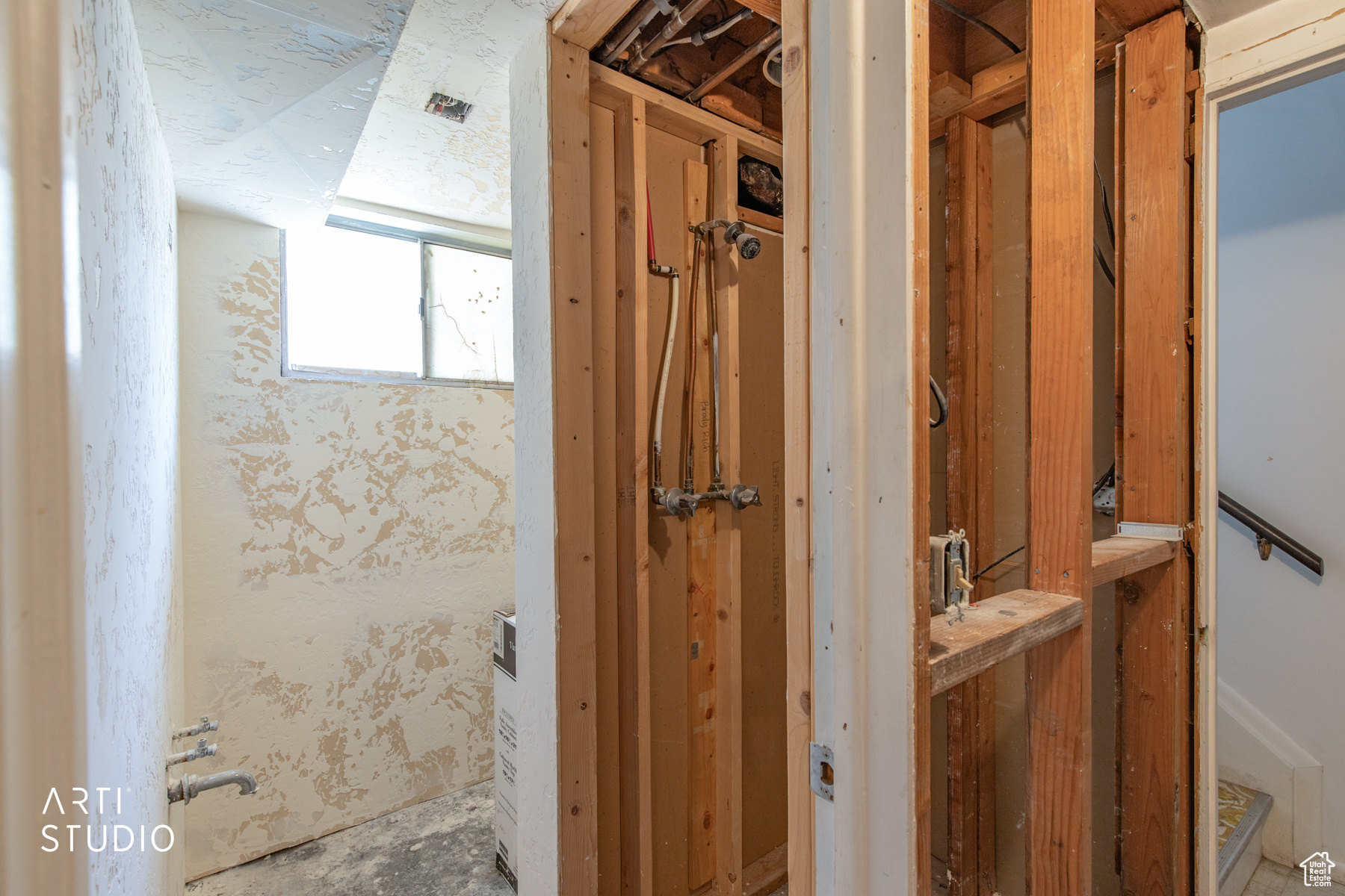 MARILYN ACRES - Residential