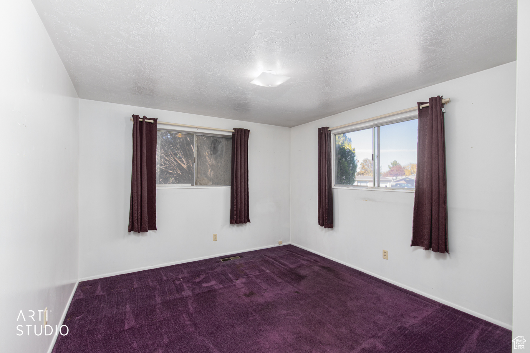 MARILYN ACRES - Residential