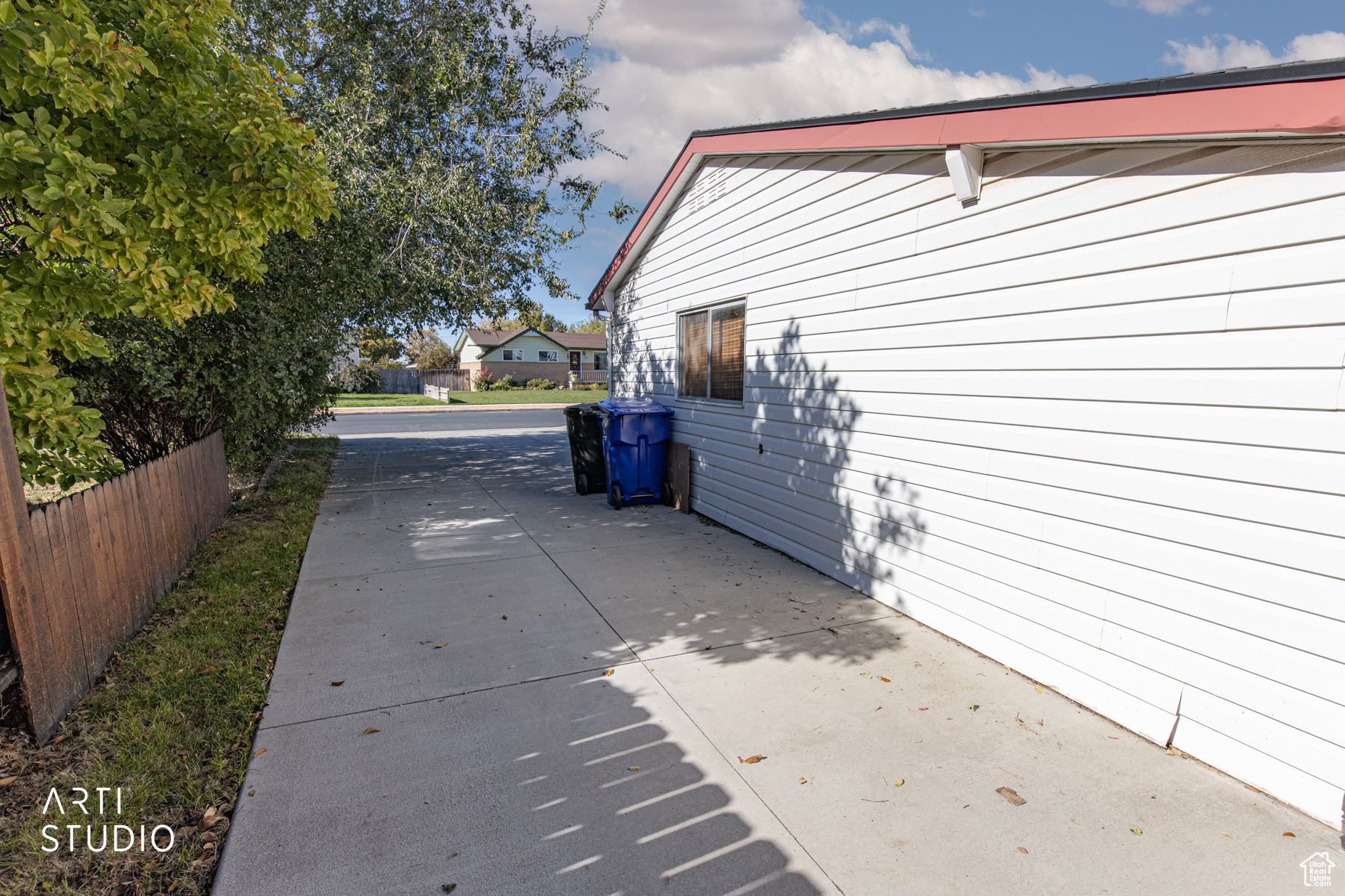 MARILYN ACRES - Residential