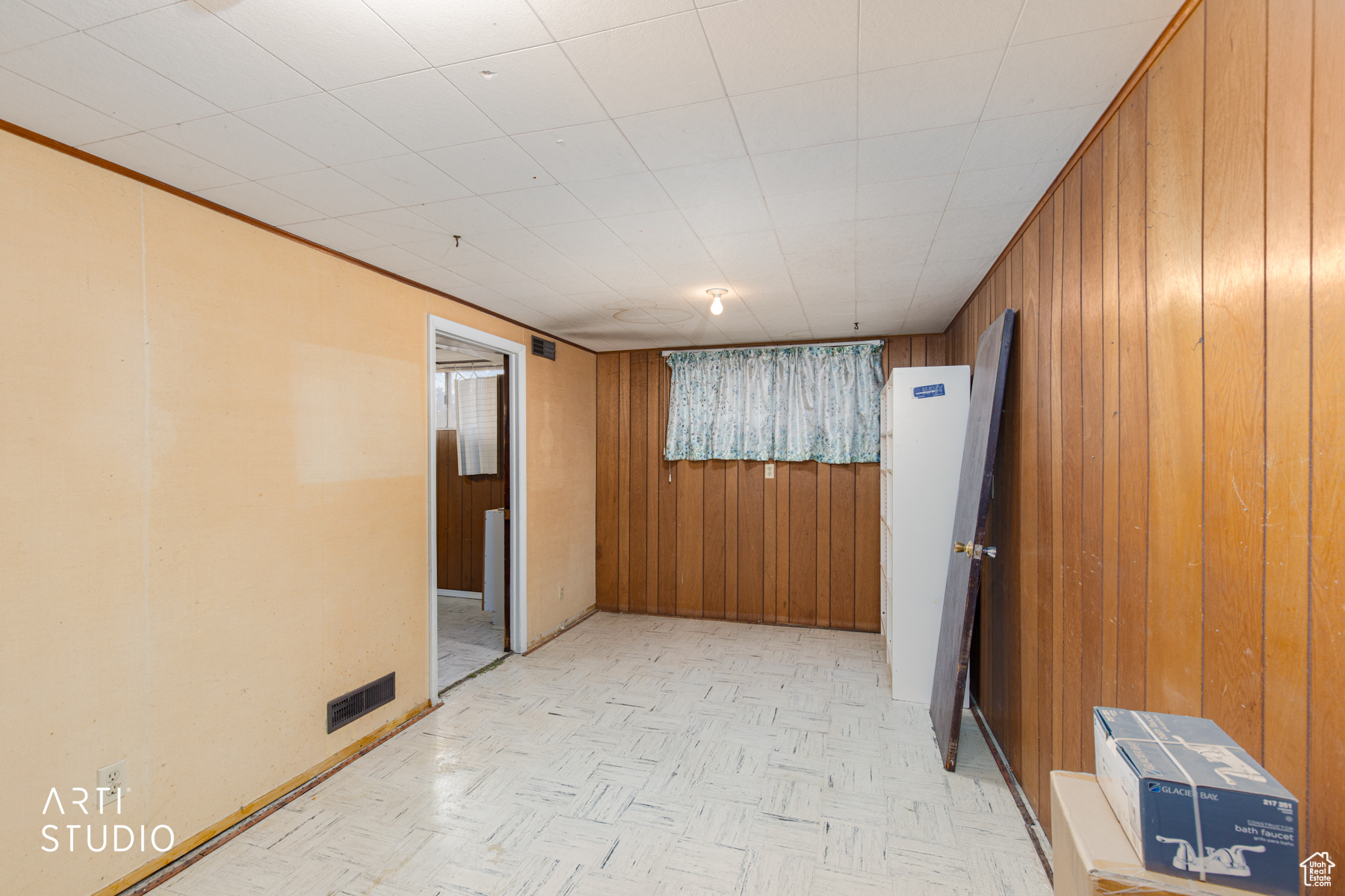 MARILYN ACRES - Residential