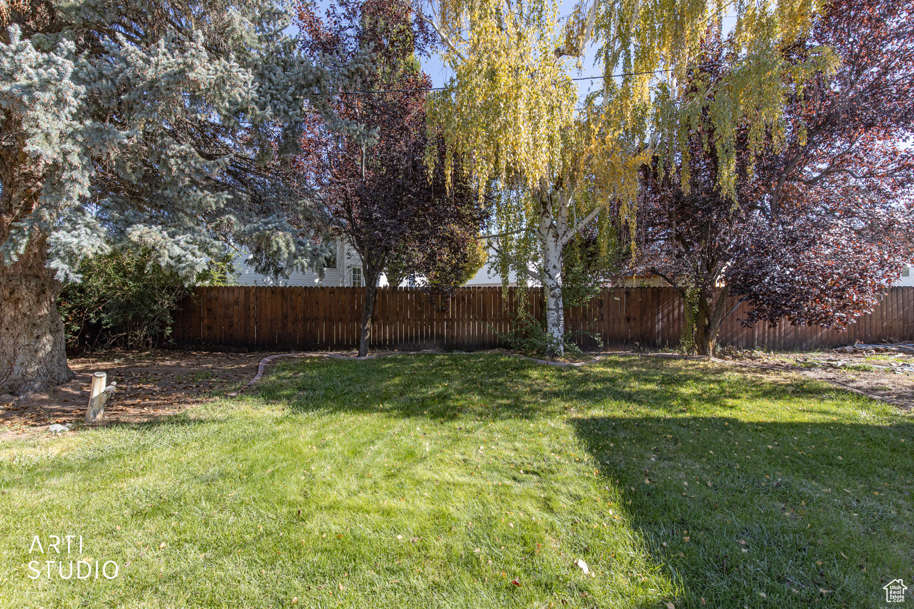 MARILYN ACRES - Residential