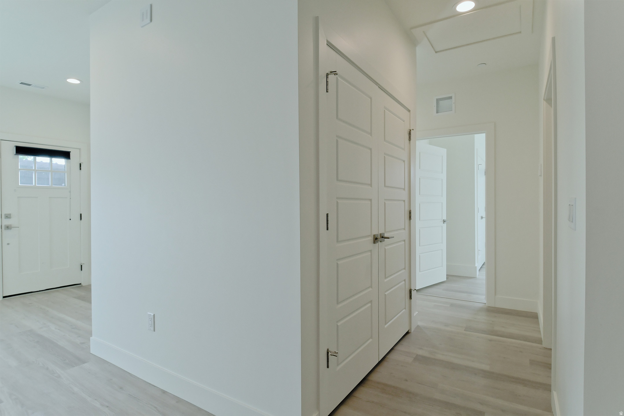 CAPRI PARK - Residential