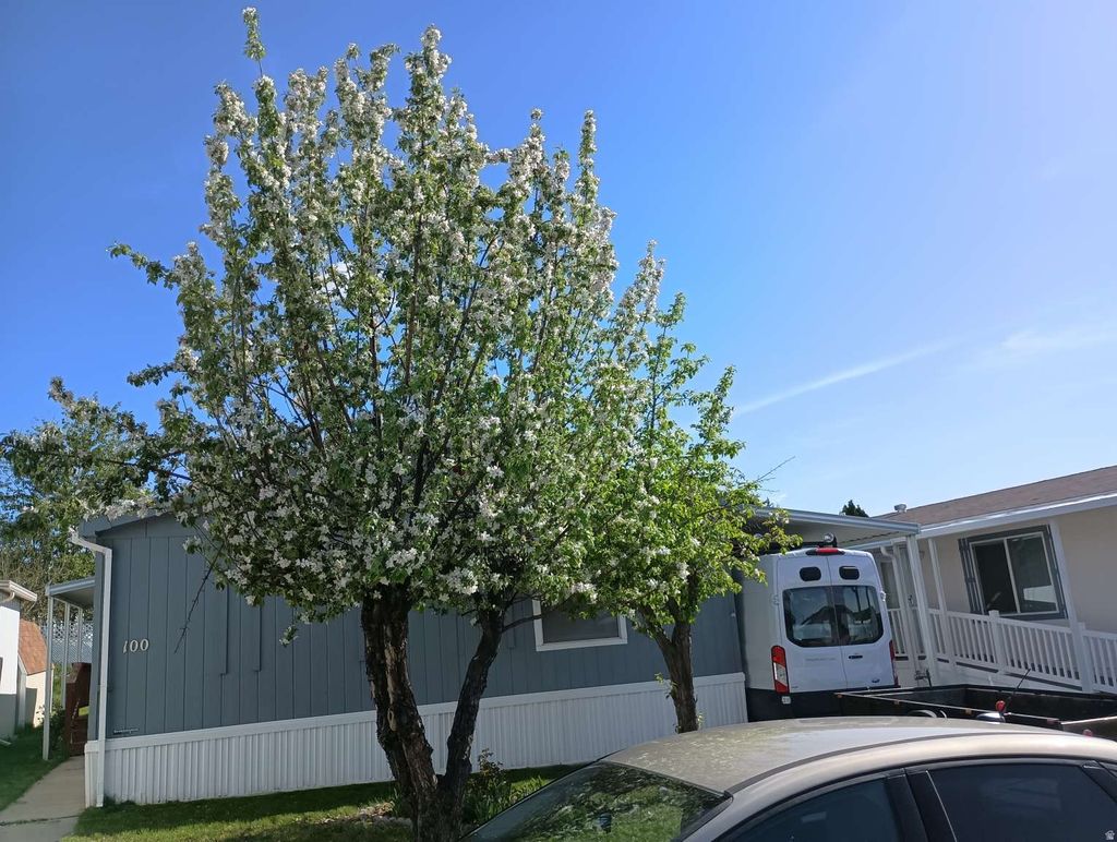 Photo of 3750 MIDLAND DR, Roy, UT 84067 (MLS # 2136061)