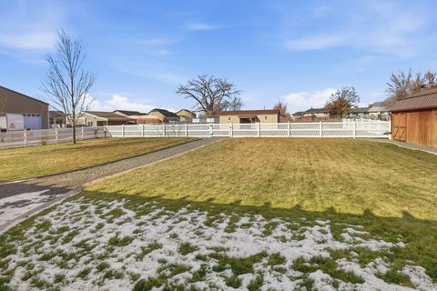 Tiny photo for 278 E LARSEN LN, Harrisville, UT 84404 (MLS # 2147339)