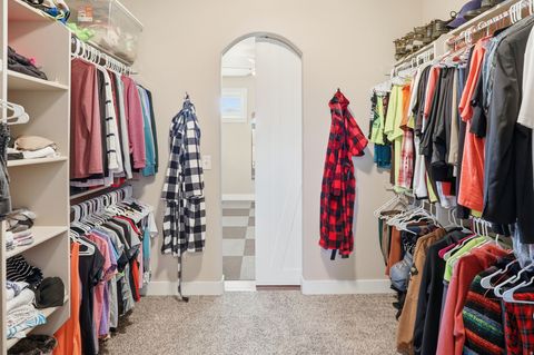 Tiny photo for 278 E LARSEN LN, Harrisville, UT 84404 (MLS # 2147339)