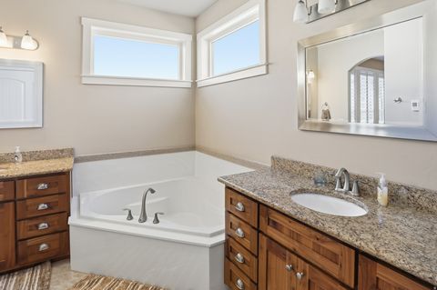 Tiny photo for 278 E LARSEN LN, Harrisville, UT 84404 (MLS # 2147339)