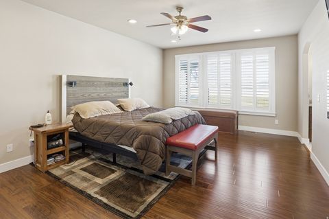 Tiny photo for 278 E LARSEN LN, Harrisville, UT 84404 (MLS # 2147339)