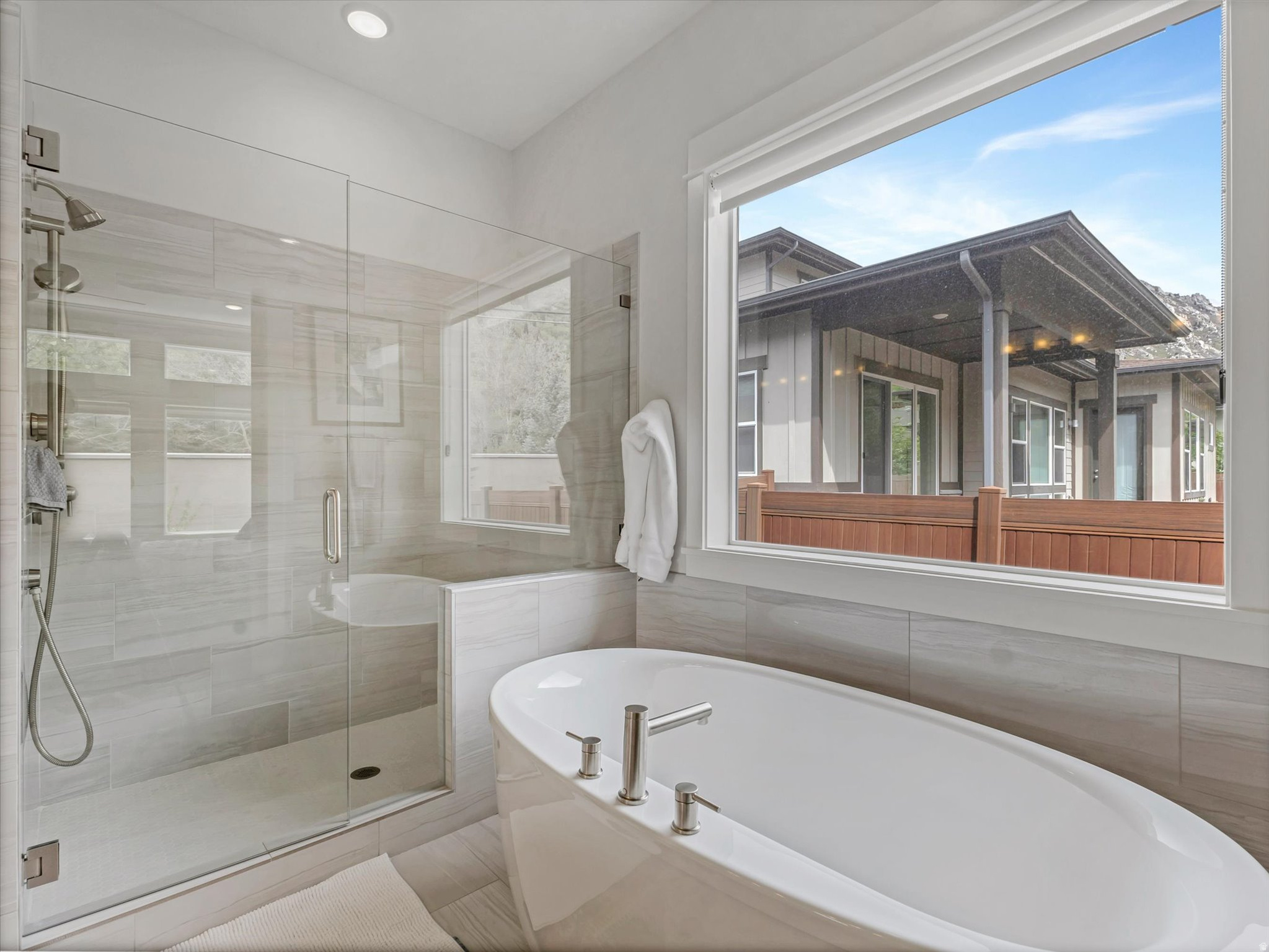 TRESEDER - Residential