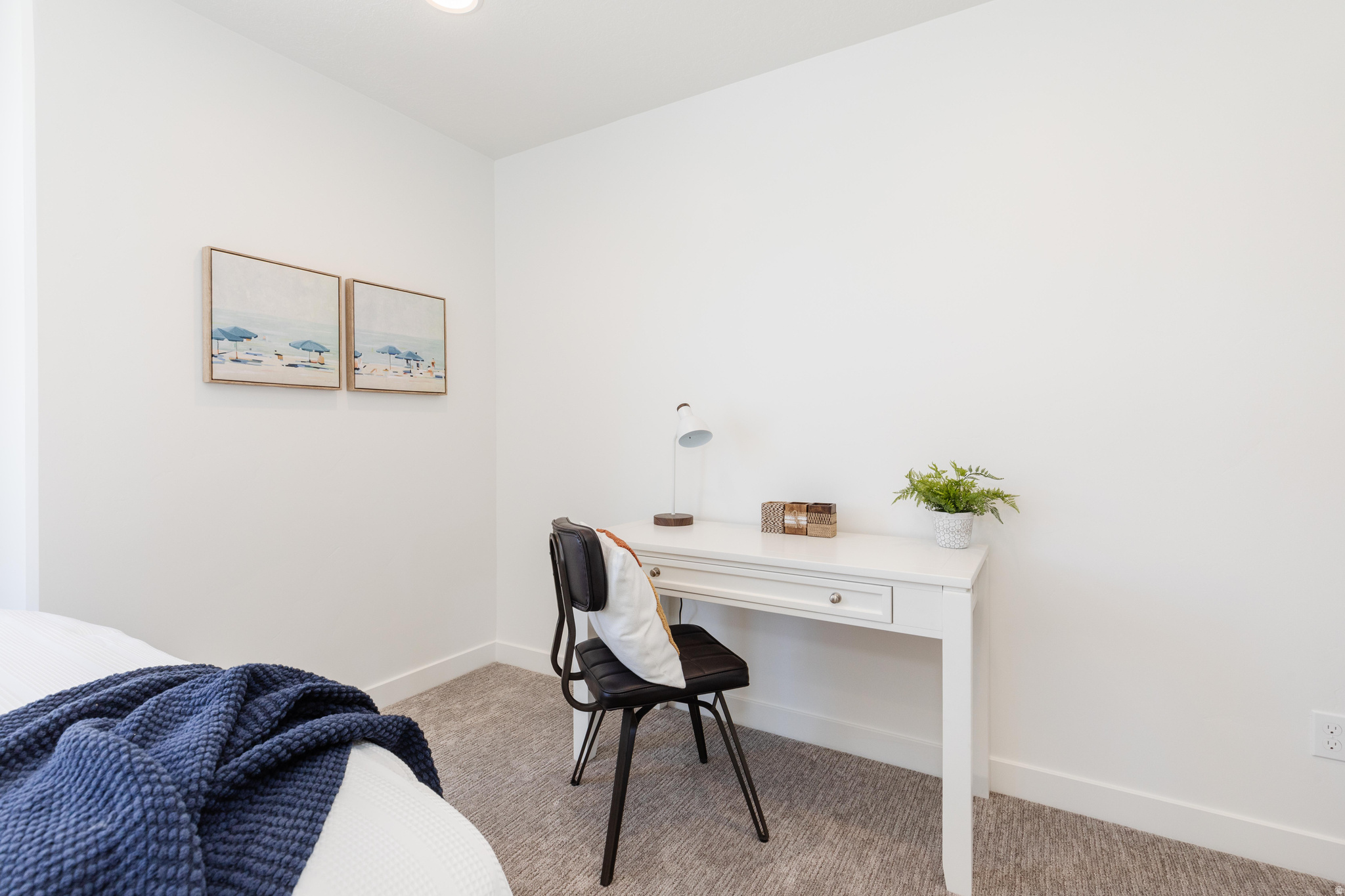 PARADISE PARKWAY - Residential