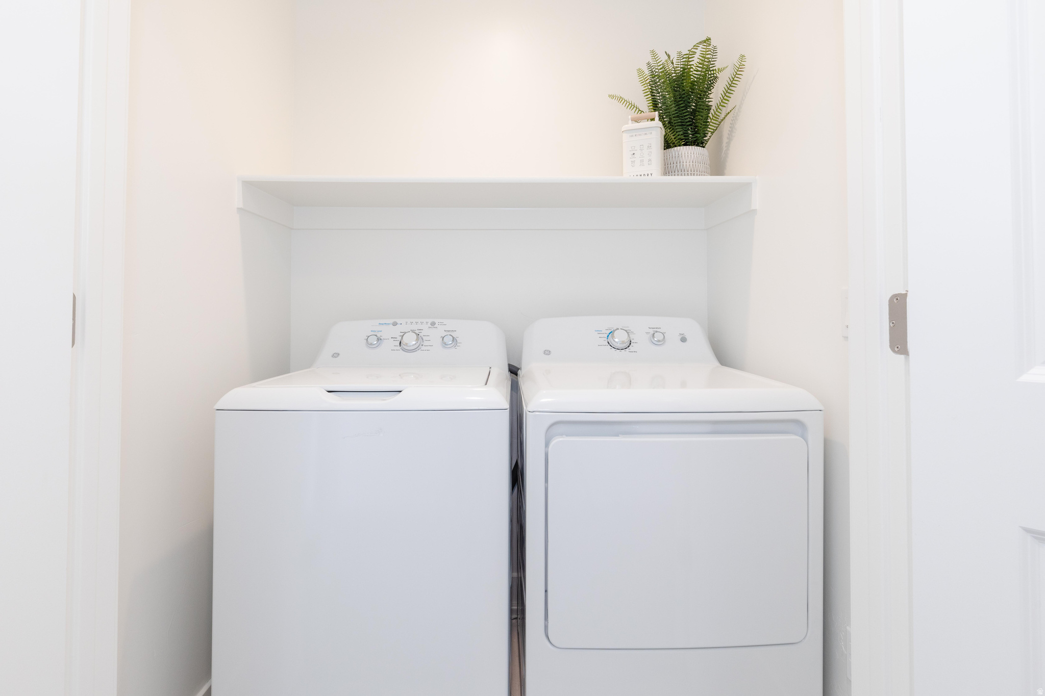 PARADISE PARKWAY - Residential