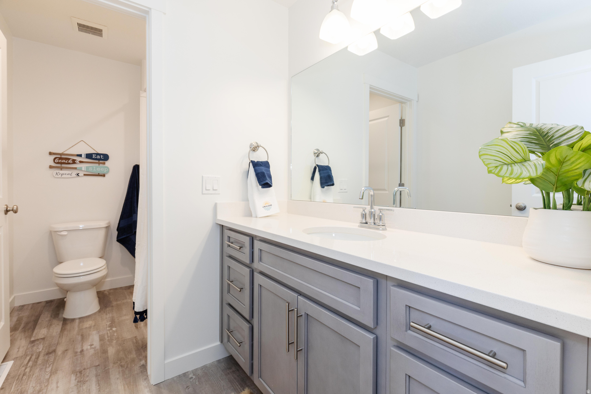 PARADISE PARKWAY - Residential