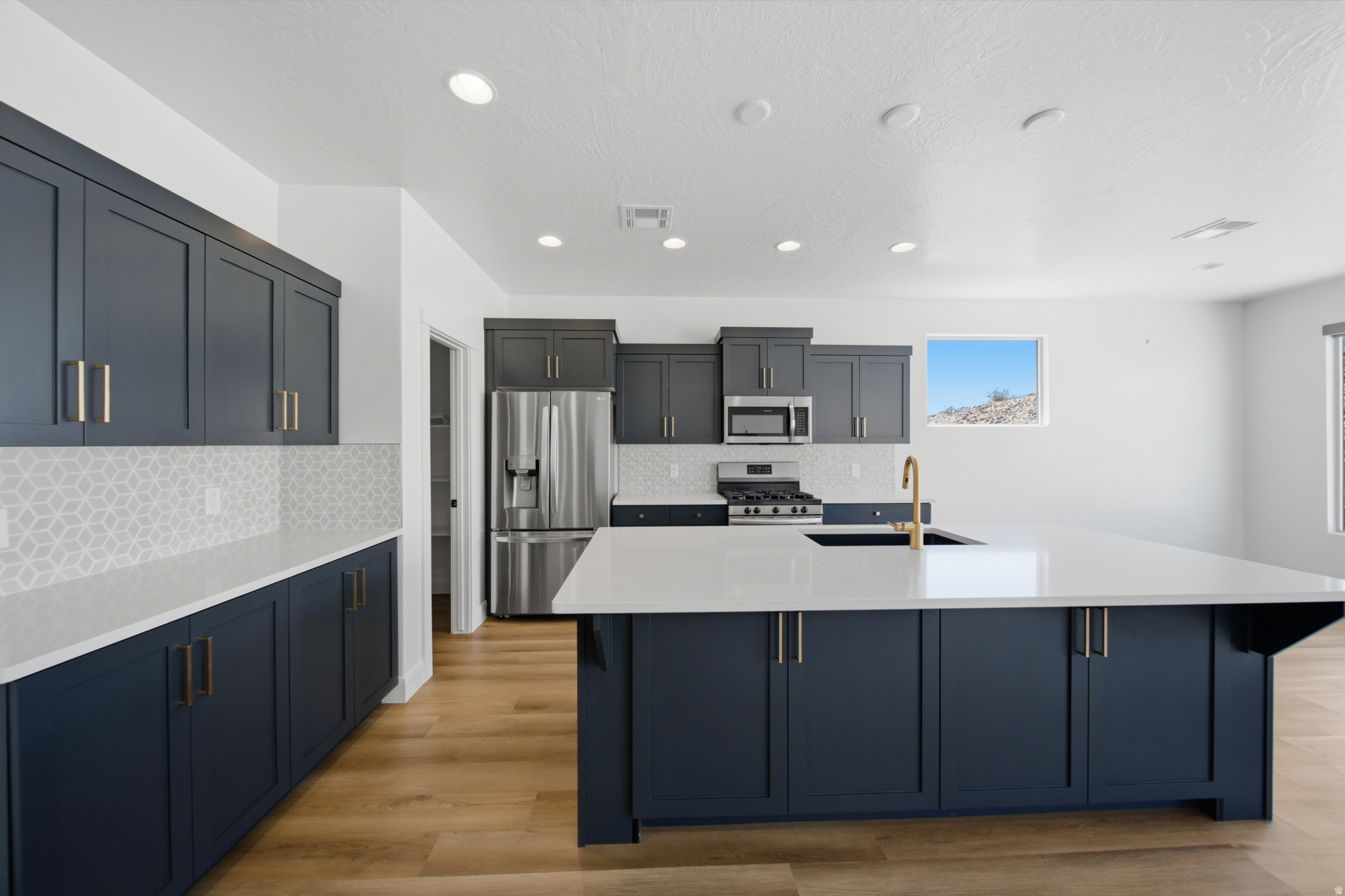 DESERT VISTA AT DESERT CANYONS PH 3 - Residential