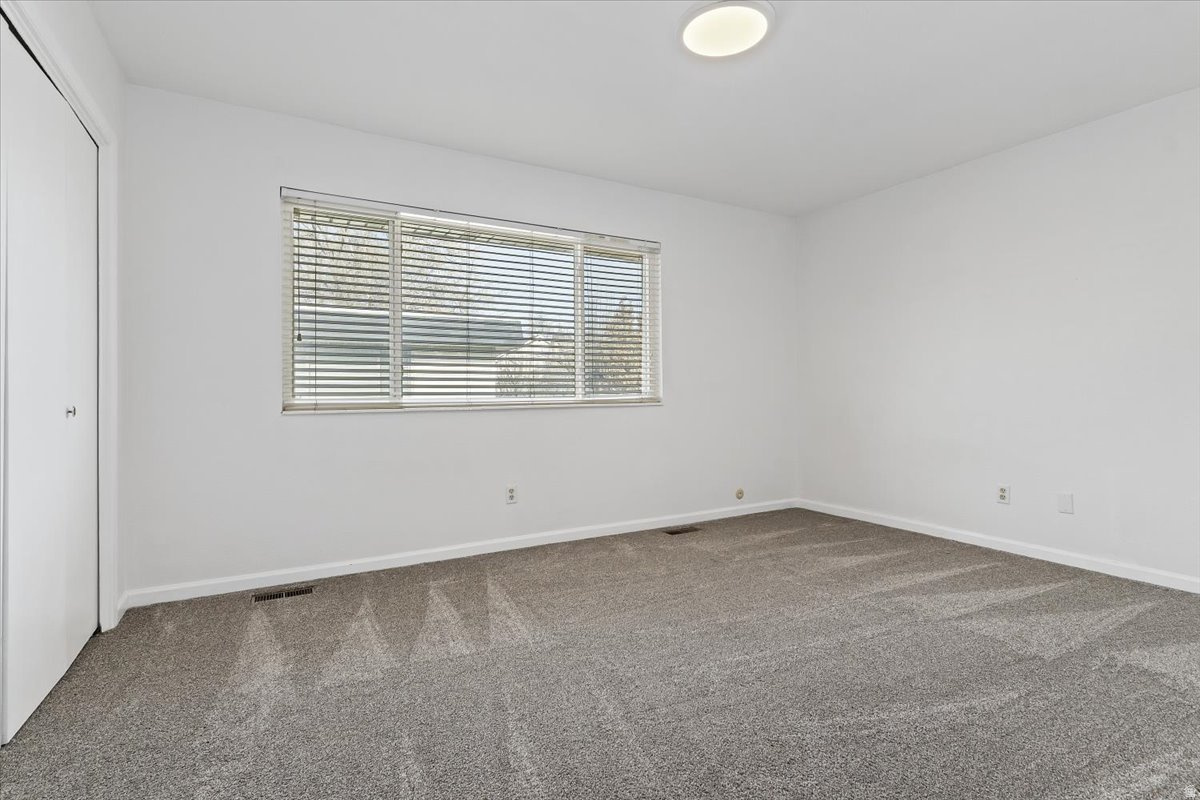 SHADY CREEK CONDO - Residential