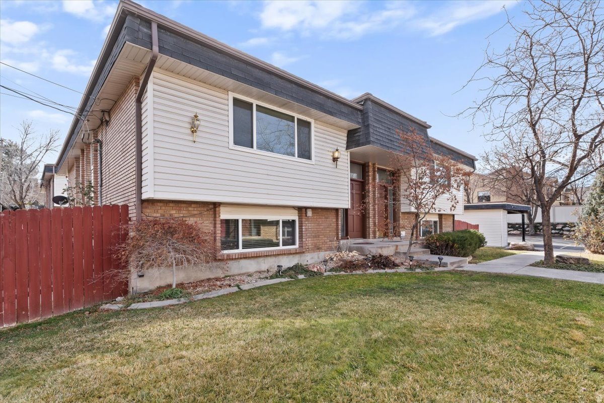 SHADY CREEK CONDO - Residential