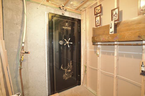 Tiny photo for 2320 E VIEW DR, South Weber, UT 84405 (MLS # 2172101)