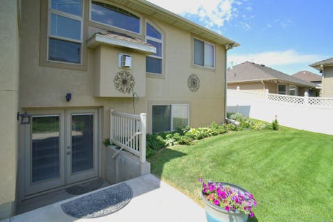 Tiny photo for 2320 E VIEW DR, South Weber, UT 84405 (MLS # 2172101)