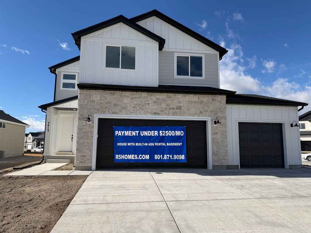 Photo of 5413 N ORVILLE ST #425, Eagle Mountain, UT 84005 (MLS # 2140629)