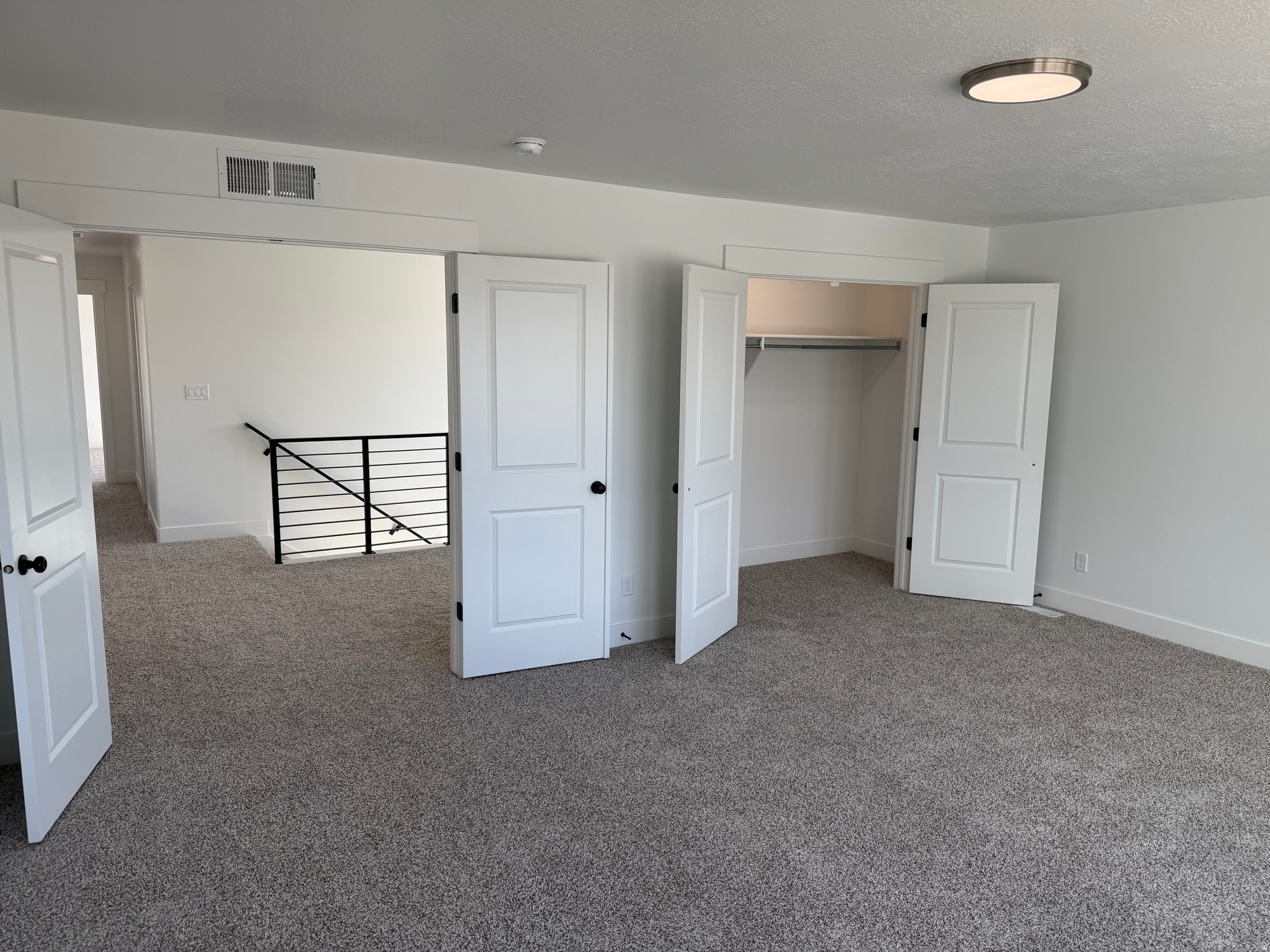 PACIFIC SPRINGS - Residential