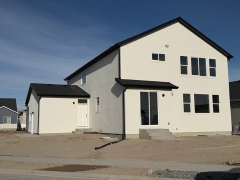 Tiny photo for 5413 N ORVILLE ST #425, Eagle Mountain, UT 84005 (MLS # 2140629)