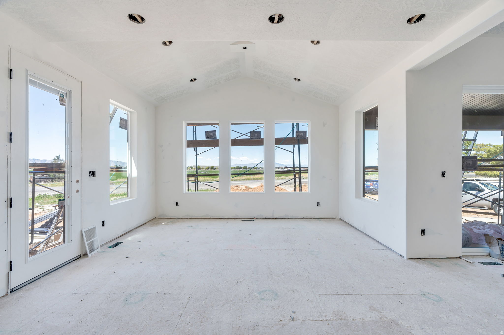 EAGLE HAVEN - Residential