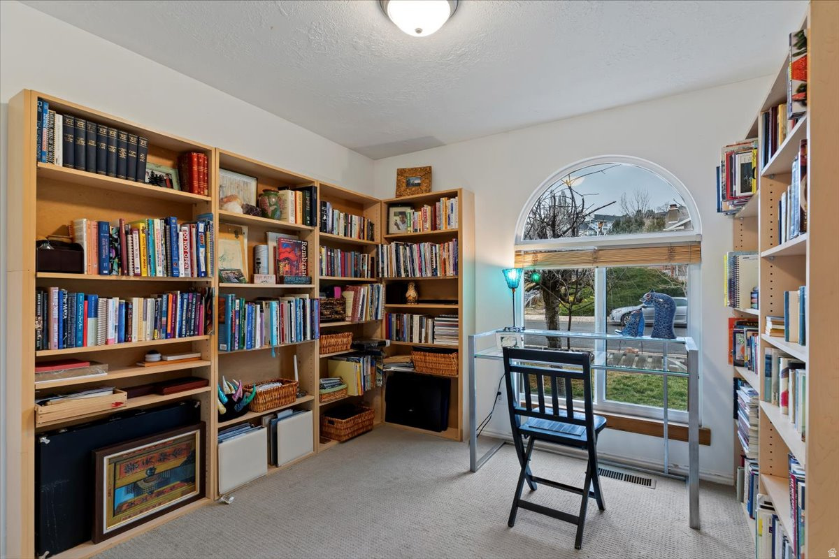 HILLSIDE OAKS SUB - Residential