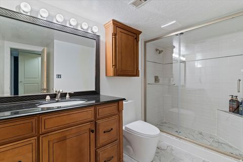 Tiny photo for 41 ACORN DR, North Salt Lake, UT 84054 (MLS # 2139291)