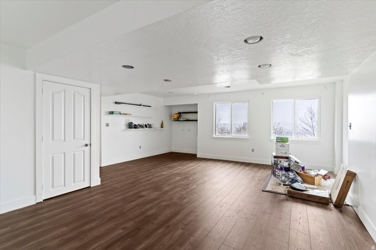 HILLSIDE OAKS SUB - Residential