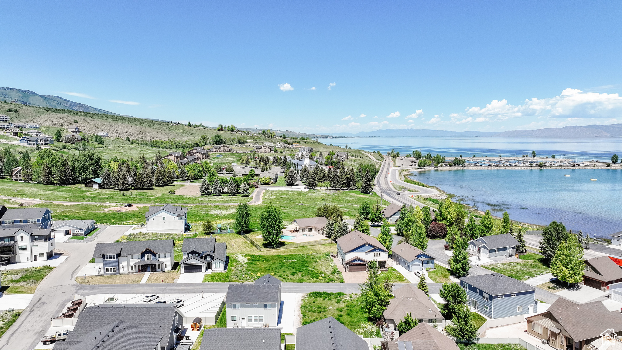 LOCHWOOD - Residential