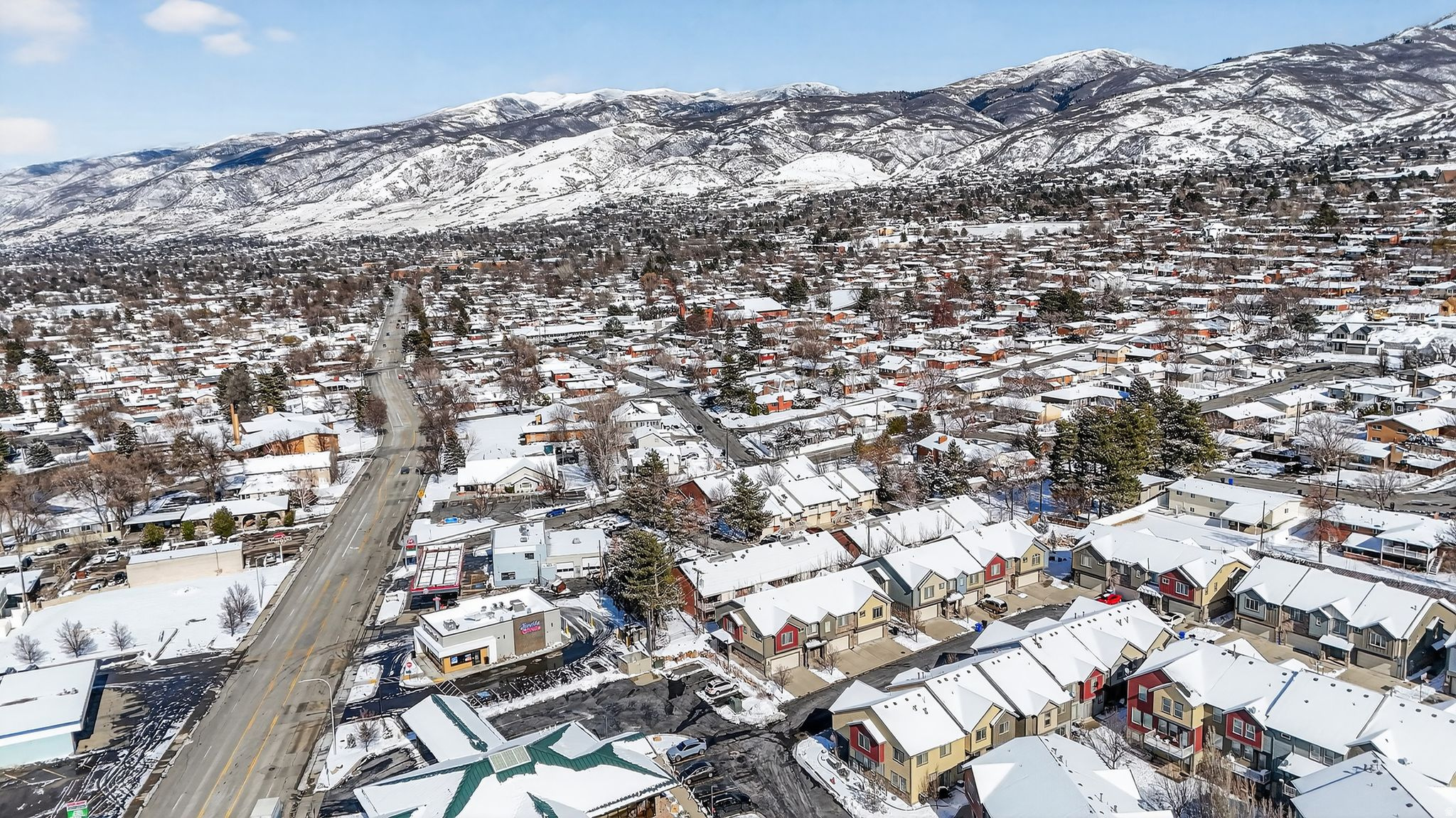 BOUNTIFUL TOWNHOUSE - Residential