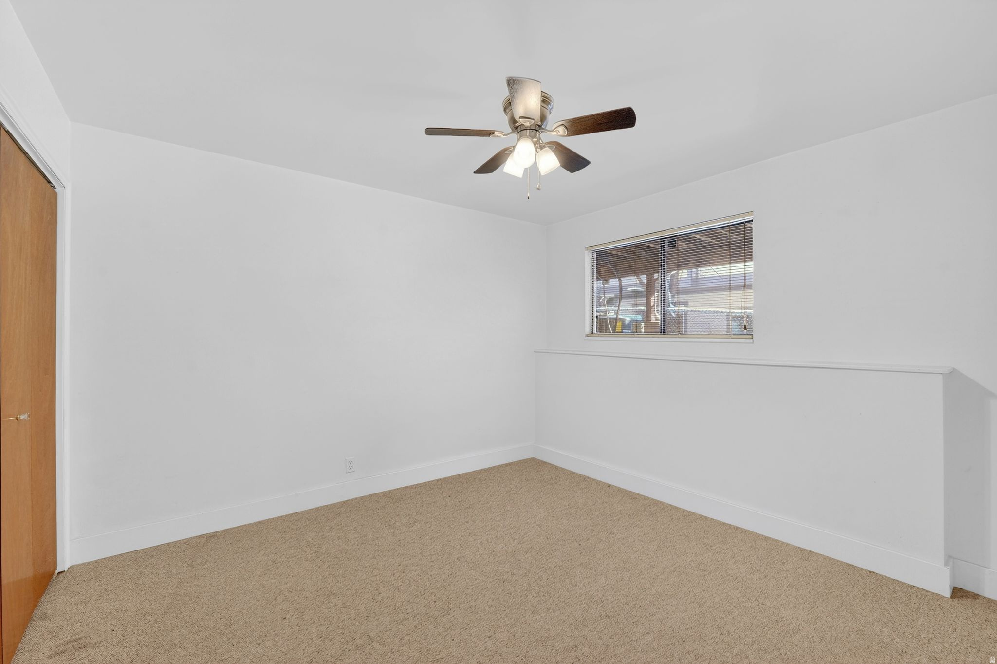 BOUNTIFUL TOWNHOUSE - Residential