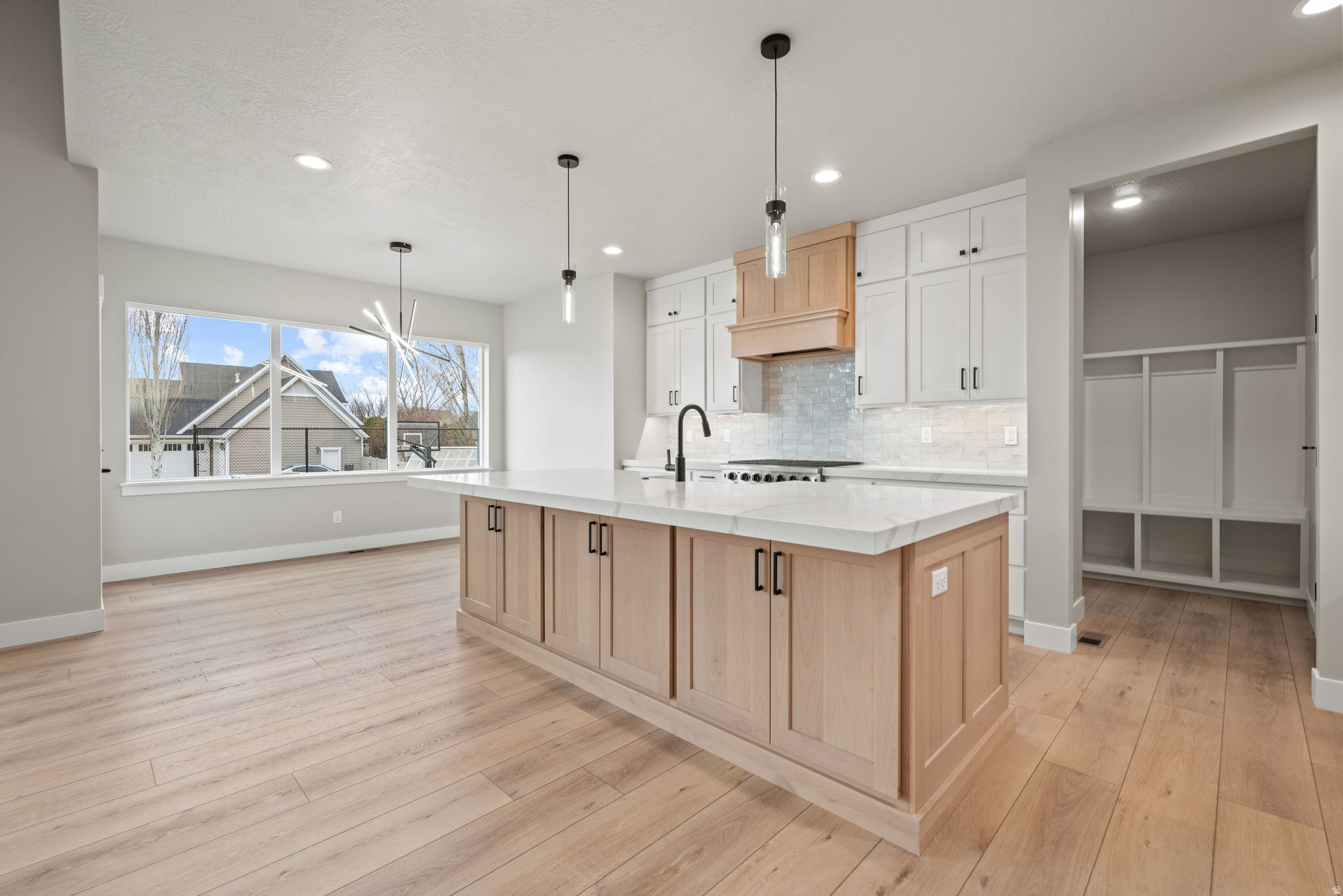 MAKIN DREAMS - Residential