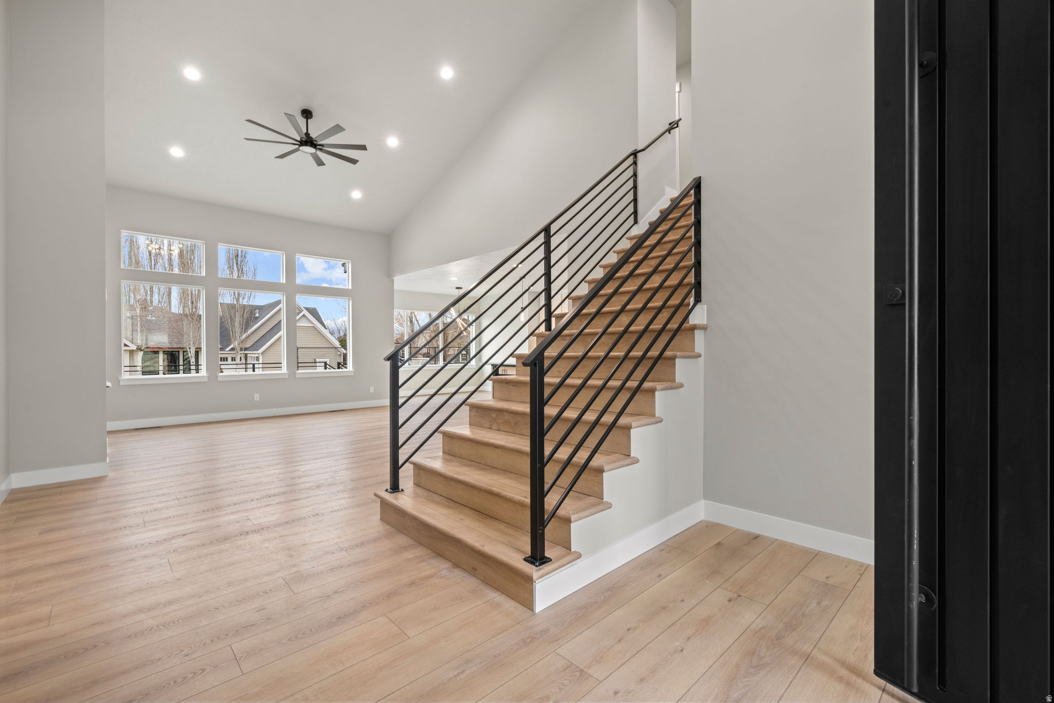 MAKIN DREAMS - Residential